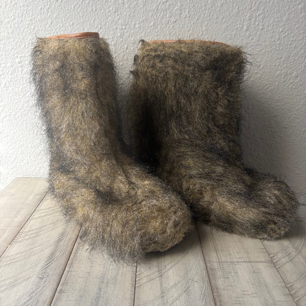 Vintage Weather Guard Canadian made Fur boots Euro size 40